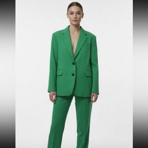Aritzia Babaton Atelier suit set green oversized blazer jacket and pants